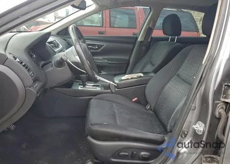 2016 Nissan Altima 2.5 из США, поврежденный, VIN 1N4AL3AP0GC206104